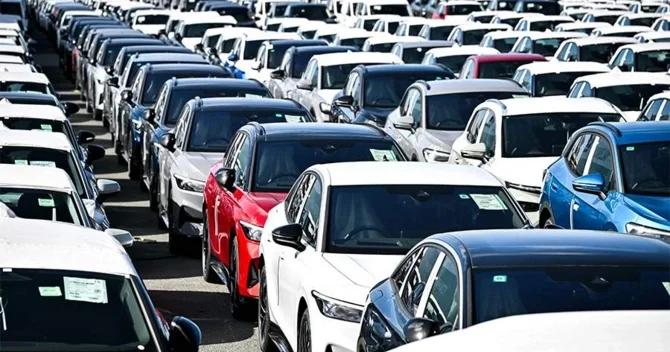 Avtomobil gətirmək adı ilə 385 minlik dələduzluq etdi