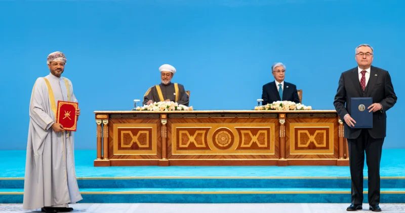Omanla Qazaxıstan arasında sənədlər imzalanıb