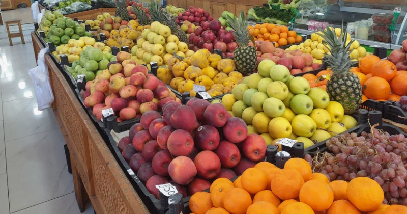 1 manatlıq alma marketlərdə niyə 3 manata satılır?...