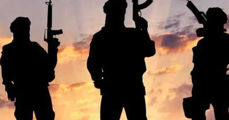 Pakistanda əməliyyat zamanı 13 terrorçu məhv edilib