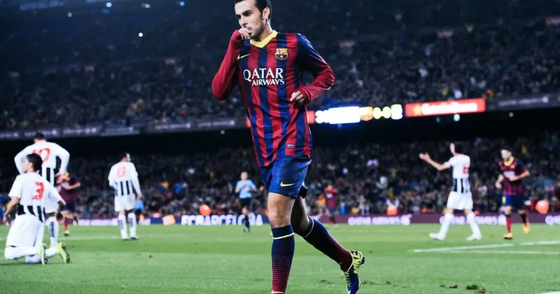 Barselona nın sabiq futbolçusu karyerasını bitirdi
