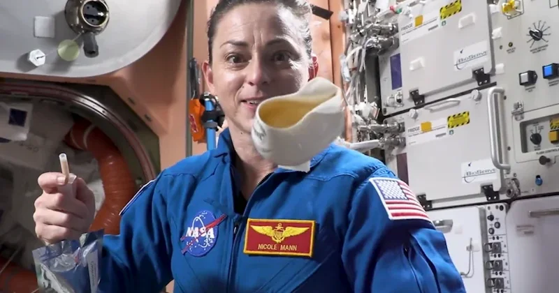 NASA придумало кружку, из которой можно пить прямо в невесомости ВИДЕО