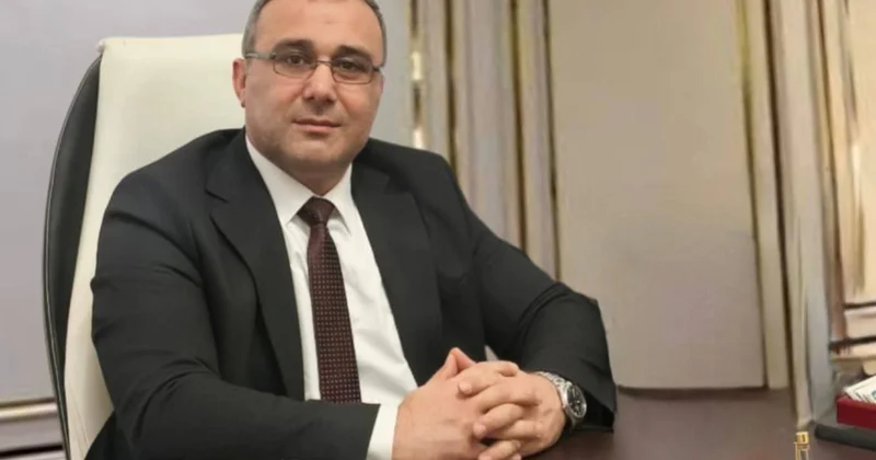 Ekspert: Müəllim üçün geyim standartı vahid forma demək deyil