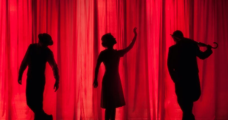 Teatrlarda yeni dövr: Uzunmüddətli tamaşalara maraq niyə azalıb?