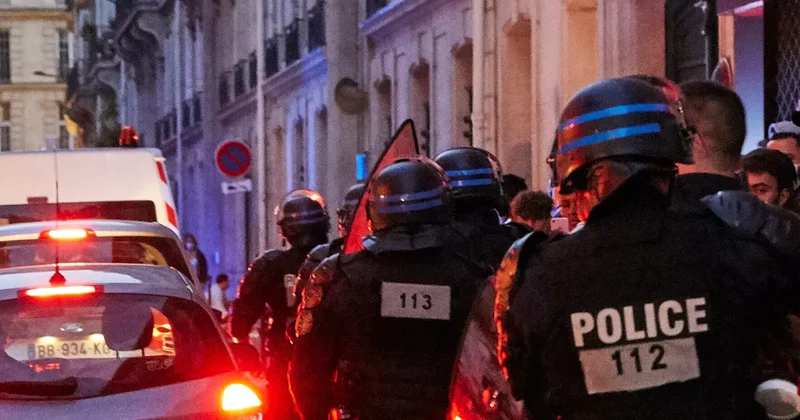 BFMTV: во Франции по делу об ограблении музея Ренуара задержали шесть человек