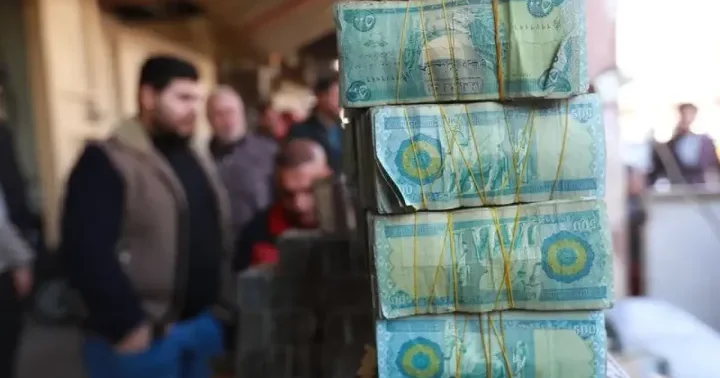 İraqda böyük devalvasiya dinar 13% ucuzlaşdırıldı