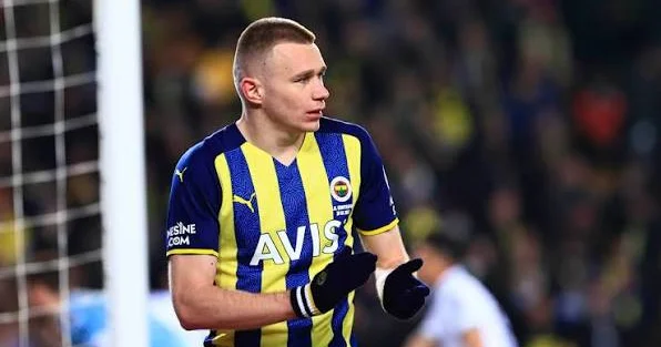 “Qarabağ” “Fənərbağça”nın sabiq futbolçusunu istədi Yarım milyonluq tələb
