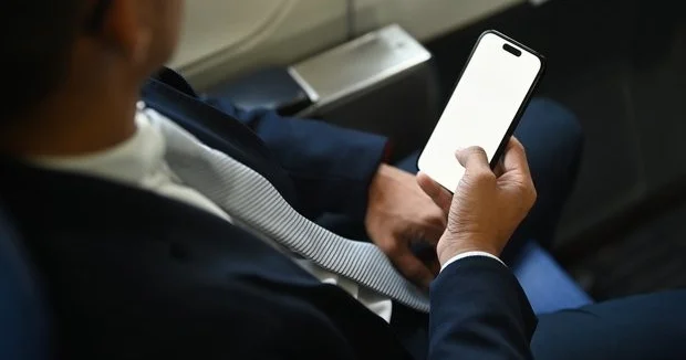 Зачем на самом деле нужен авиарежим в смартфоне?