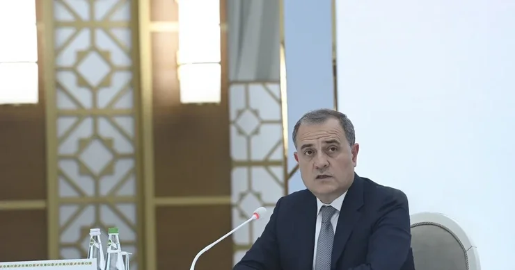 İqtisadi və enerji təhlükəsizliyi üçün... Ceyhun Bayramov XİN rəhbərlərinin müşavirəsində çıxış etdi