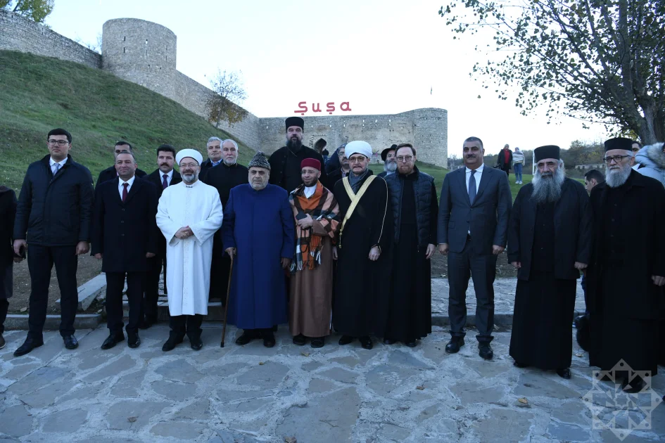 Dünya dini liderləri Xankəndi və Şuşa ilə tanış olublar FOTOLAR