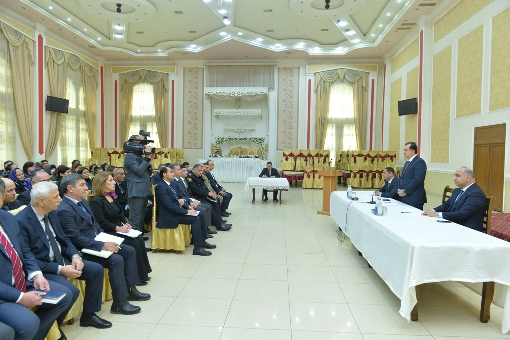 Viravul sakinləri Taleh Qaraşovun səyyar qəbulundan razı qaldılar FOTOLAR