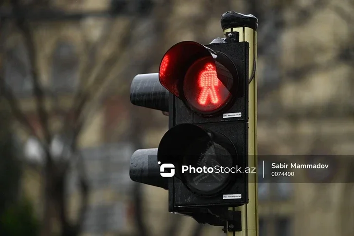 В центре Баку установлены новые светофоры Новости Азербайджана