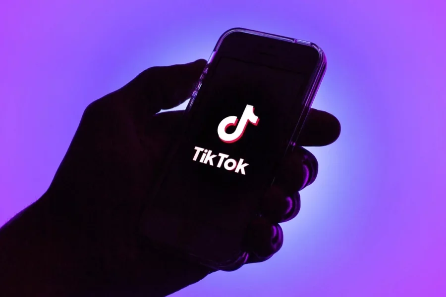 Bakıda qadın “TikTok”da tanış olduğu kişini ondan ayrıldığı üçün BIÇAQLADI