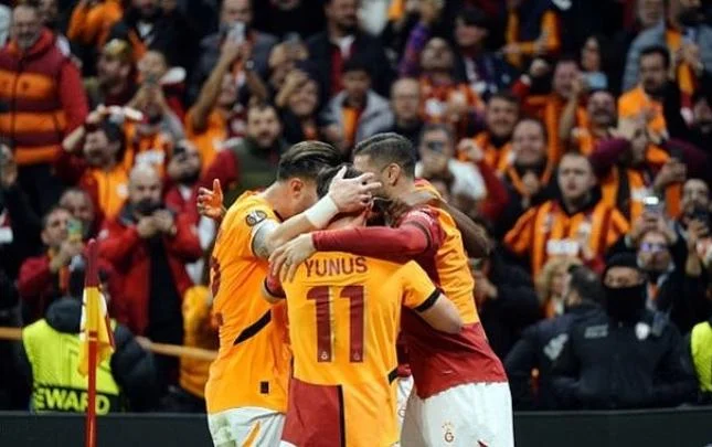 Qalatasaray Tottenhemə QALİB GƏLDİ