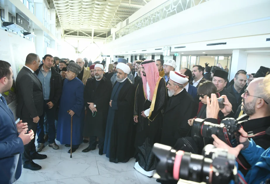 Qlobal Sammitin iştirakçıları Füzuli Beynəlxalq Hava Limanı ilə tanış olublar