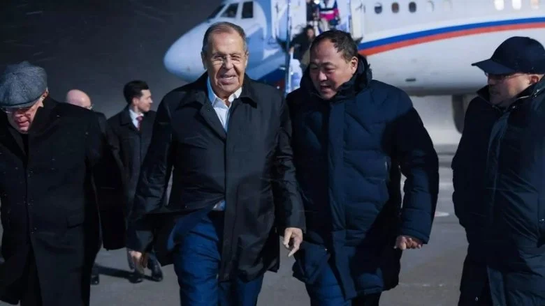 Sergey Lavrov Astanaya gəlib