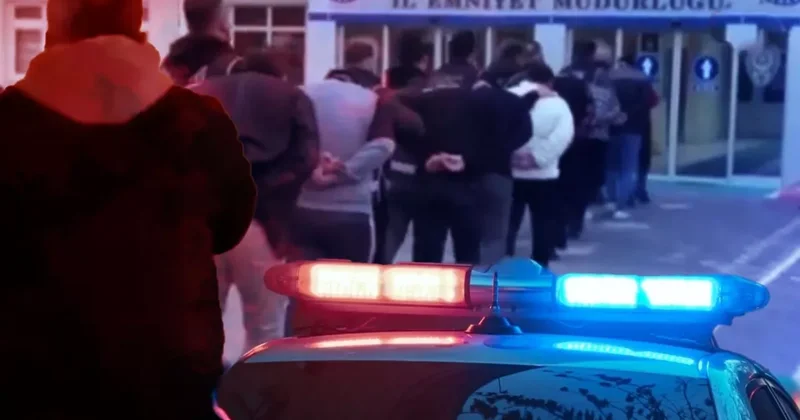 Операции против FETÖ в 45 провинциях Турции: 178 задержанных Видео операции