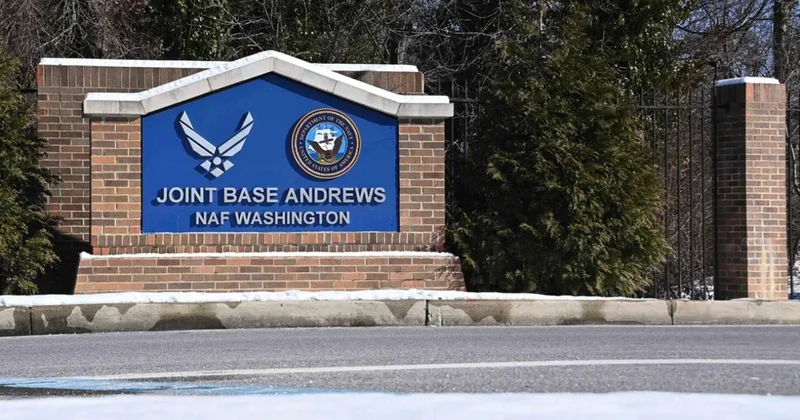 Подозрительная посылка вызвала переполох на американской авиабазе