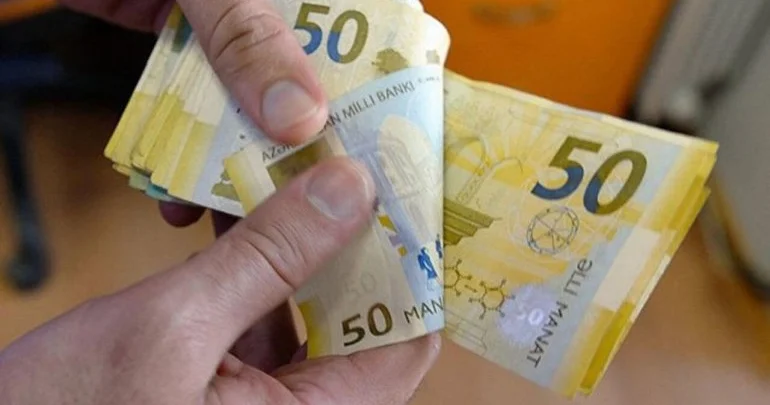 ÖMÜRLÜK ƏLLİLLİK DƏRƏCƏSİ ALMAQ İSTƏDİ, KÜLLİ MİQDARDA ZƏRƏRƏ DÜŞDÜ Şikayət