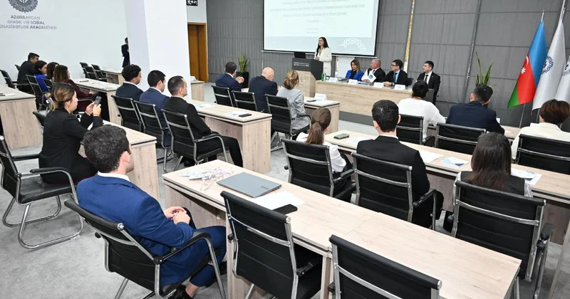 Qırğız heyəti AHİK təlimlərində