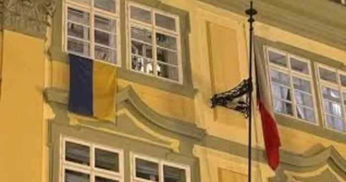 Ukrayna bayrağı Çexiyada ehtirasları coşdurub VİDEO