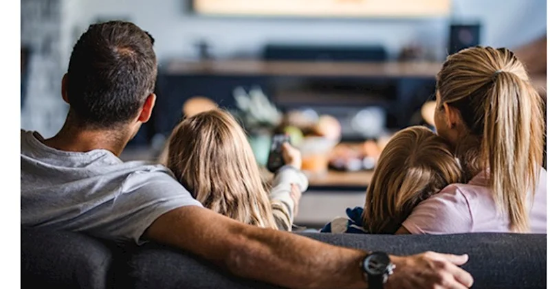 Serialların görünməyən təsiri: Uşaqların duyğularını ekranlara həvalə etməyin