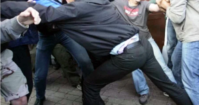 Göyçayda sürücü müdirini döyüb çənəsini qırdı