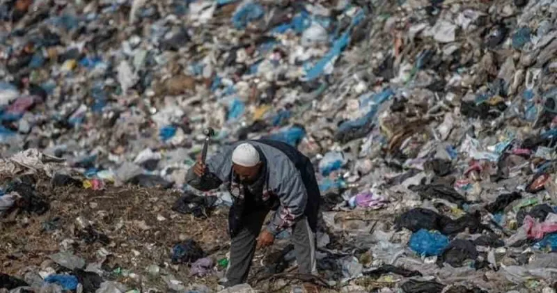 Qəzzada tonlarla zibil dəri və mədə xəstəliklərinin artmasına səbəb olub