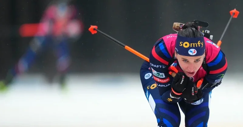 Dünya çempionu dələduzluğa görə yarışlardan kənarlaşdırılıb