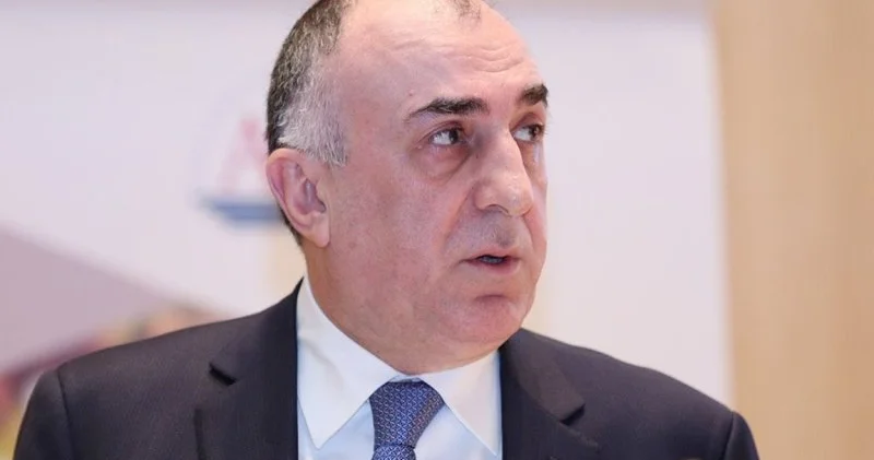 Sabiq nazir Aprel döyüşlərindən danışıb