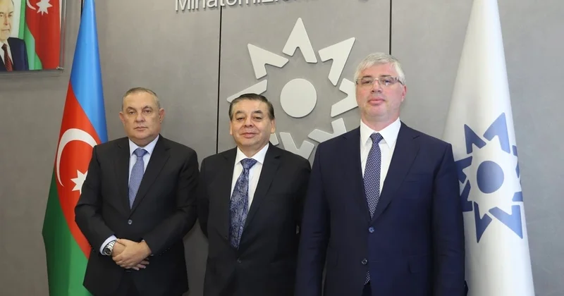 Şamil Rzayev Çili səfirliyinin nümayəndəsi ilə görüşdü