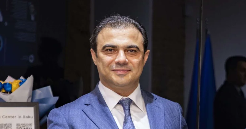 Diaspor sədri təltif olundu FOTO