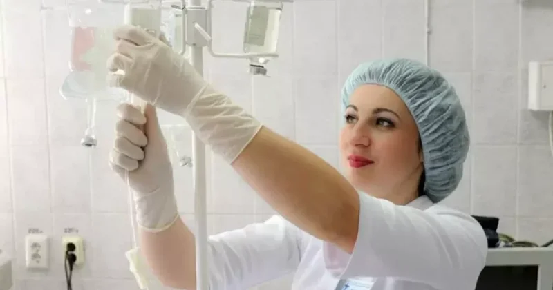 В Грузии со следующего года медсестры и акушерки должны иметь сертификат