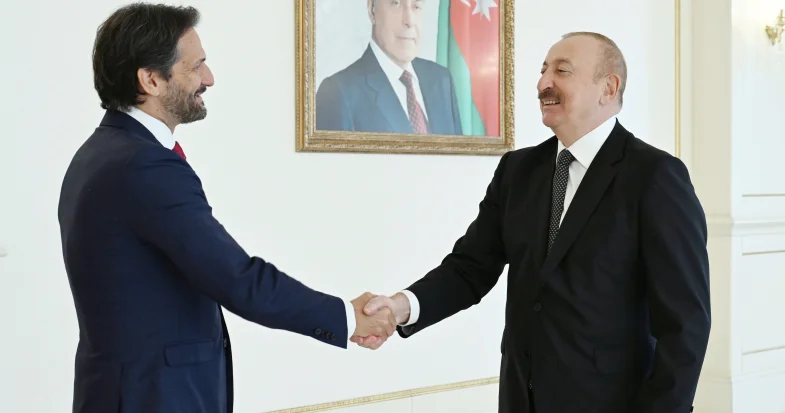 Daha bir ölkənin rəsmisi Zəfər Paradında iştirak edəcək FOTOLAR