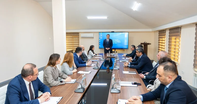 Daha sonra Zəfərin 5 ci ildönümünə KONKRET