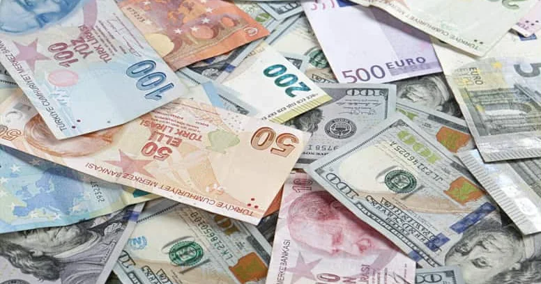 Nağdsız ölkə: Pulun yerini telefon tutur