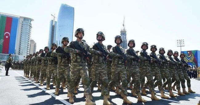 Parad bu saatda başlayacaq