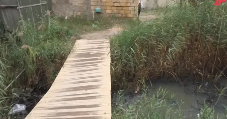 Sumqayıtda təhlükəli “körpü” Gərək kimsə ölə? VİDEO