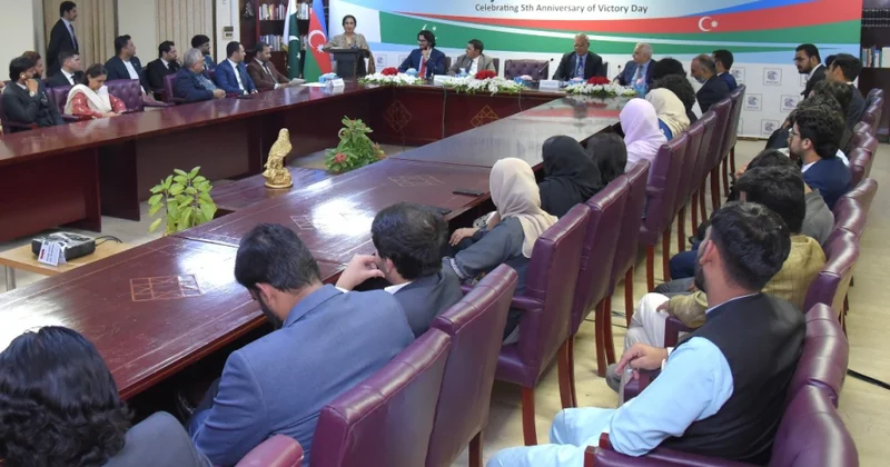 Zəfər Günü ilə əlaqədar xarici ölkə universitetlərində tədbirlər təşkil olunub