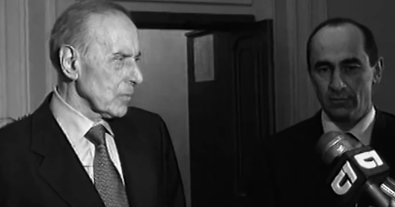 Гроссмейстерская дипломатия Гейдара Алиева. Как хунта лишилась места за столом переговоров Minval Politika