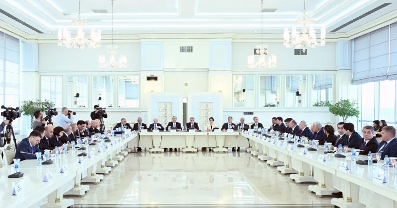 Parlamentin 4 komitəsinin birgə iclasında 2026 cı ilin dövlət büdcəsi haqqında qanun layihəsi müzakirə edilib