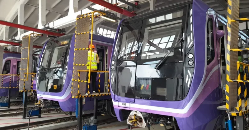 Бакметрополитен выпустил на линии три новых состава Фото