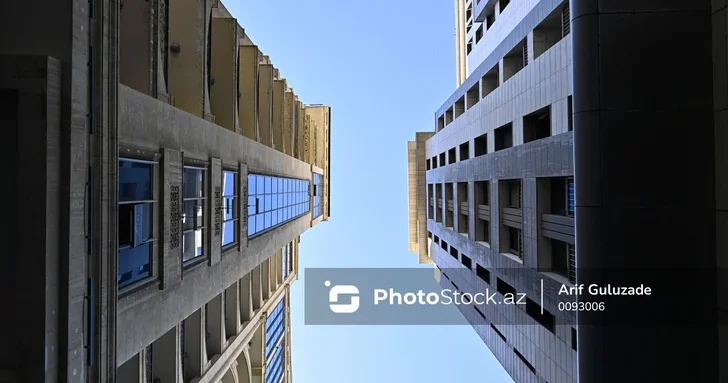 5000 манатов за квадрат : что происходит с рынком недвижимости Баку?