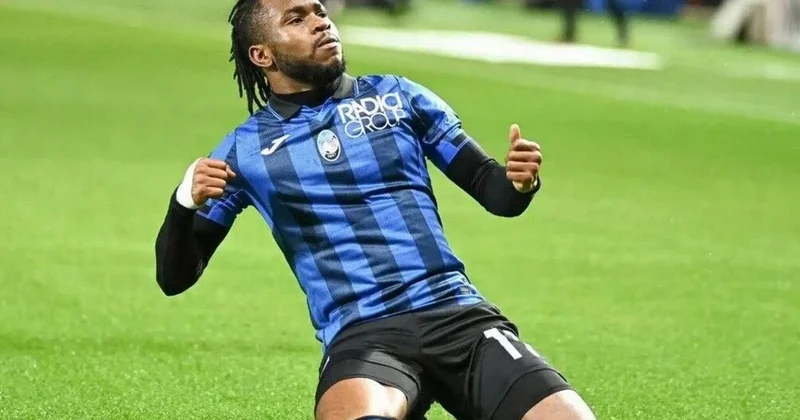 Baş məşqçi ilə dalaşan hücumçunu “Qalatasaray” transfer etmək istəyir