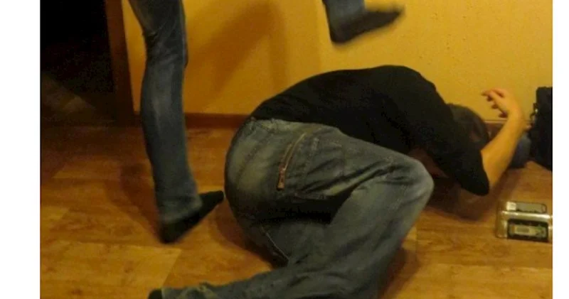 Bakıda gecəyarısı qadına söz atan sərxoş kişiyə xəsarət yetirdilər TƏFƏRRÜAT