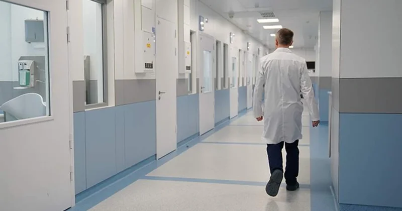 Xərçəngin yenidən yaranması hansı amillərlə əlaqədar ola bilər? Rusiyalı həkim izah edir