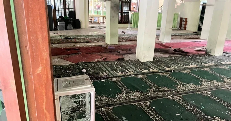 Cakartada cümə namazı vaxtı partlayış 55 yaralı