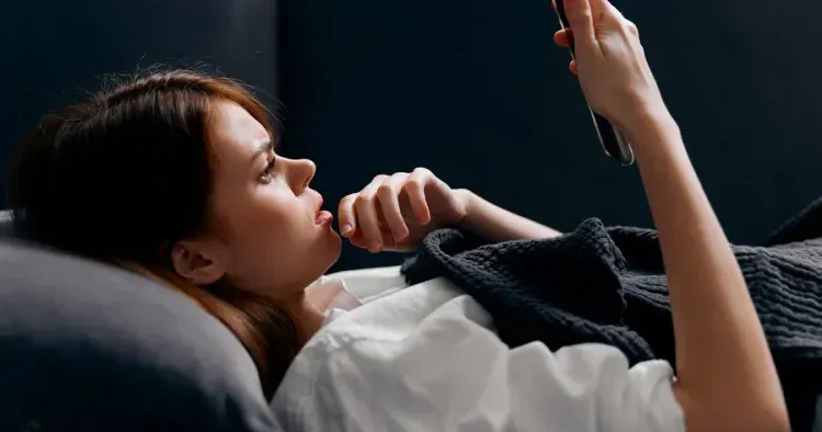 Smartfondan istifadə beyin xərçəngi riskini YARADIR?