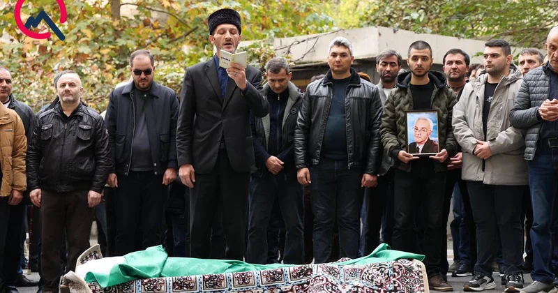 Vahid Əliyev dəfn olundu Fotolar Yenilənib