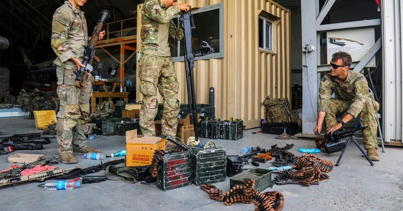 Власти Румынии призвали США остановить вывод войск из страны